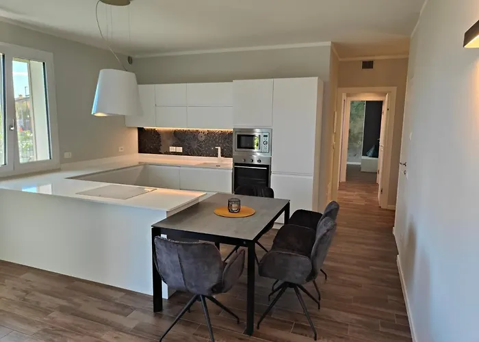 Appartement San Giorgio Design Con Jacuzzi Privata