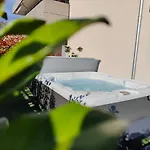 Apartment San Giorgio Design Con Jacuzzi Privata Colà
