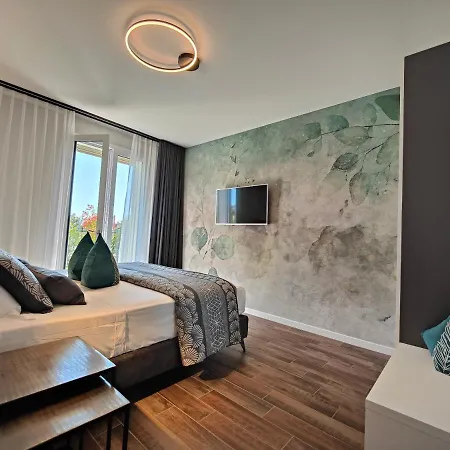 San Giorgio Design Con Jacuzzi Privata Кола