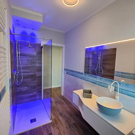Apartment San Giorgio Design Con Jacuzzi Privata Cola (Verona)