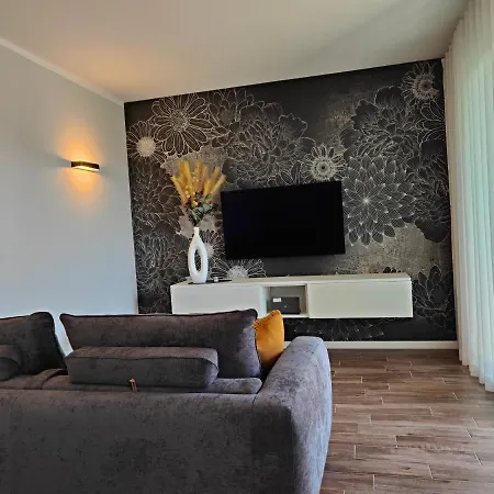Apartment San Giorgio Design Con Jacuzzi Privata